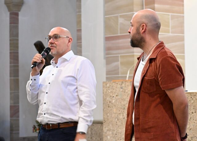 Einschulungsgottesdienst 2026:27_T. Prinz_S. Schmitz